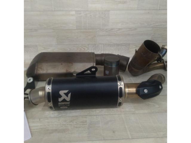 ワイズギア AKRAPOVIC アクラポビッチフルエキゾーストマフラー XSR900GP