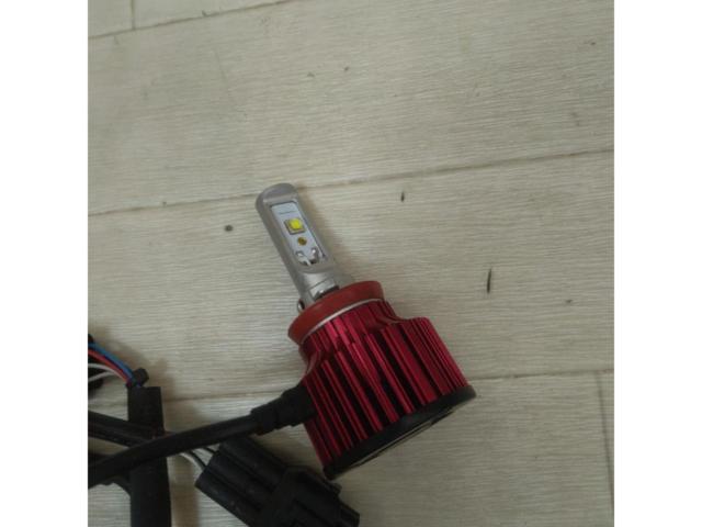 Valenti LEDバルブ H11 ホワイト発光