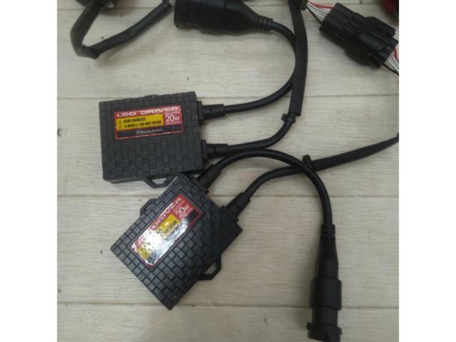 Valenti LEDバルブ H11 ホワイト発光