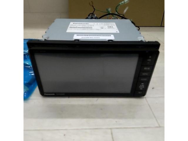 Panasonic CN-R330WD フルセグ/CD/DVD/USB/SD/Bluetoothハンズフリー対応