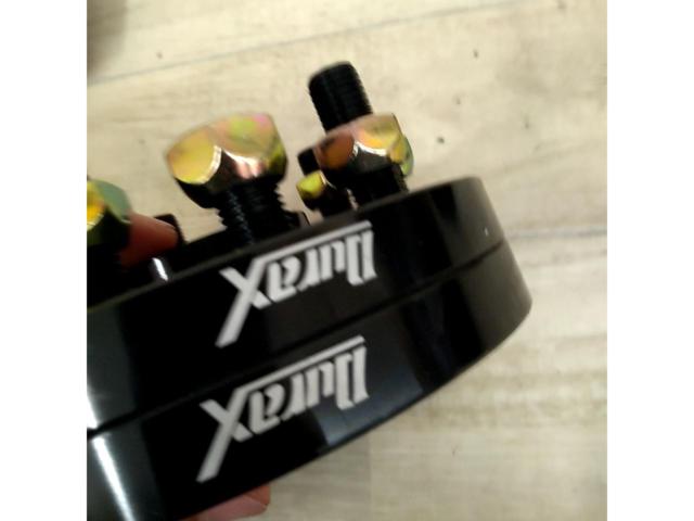 Durax
Hub-integrated wide tread spacer
15 mm
M12 × P1.5
100-5H
Hub diameter: 54Φ