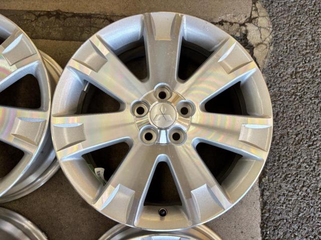 Mitsubishi
Delica D: 5
Previous period
Original wheel