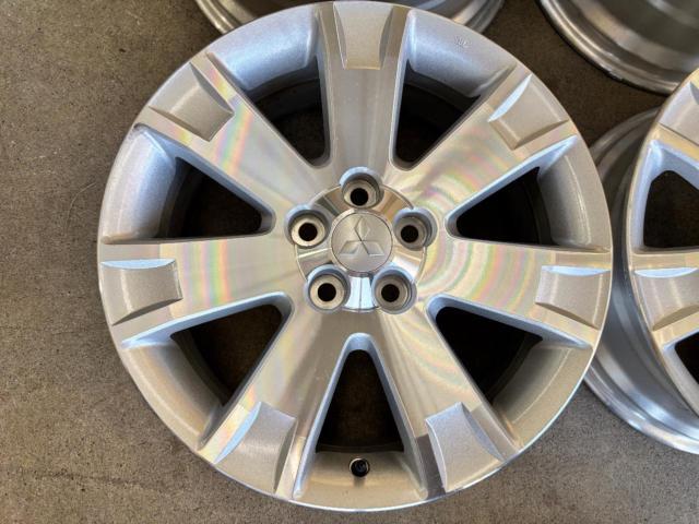 Mitsubishi
Delica D: 5
Previous period
Original wheel