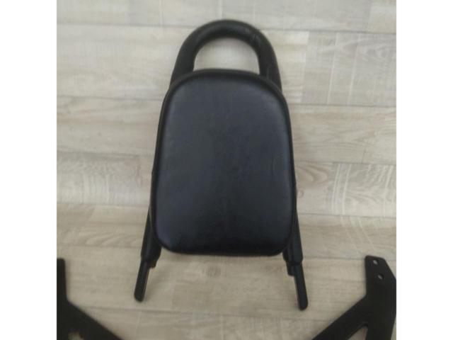 ノーブランド バックレスト YAMAHA ボルト