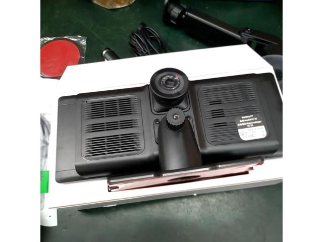 HERILARY
P1
Display audio