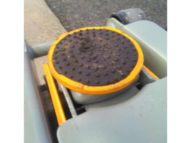 No Brand
3t floor jack