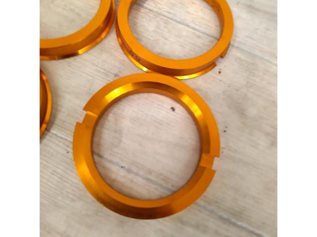Hub ring
1 cars
■73Φ-60Φ