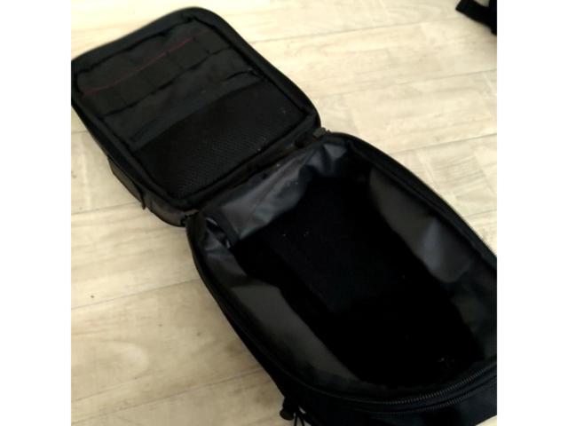 HenlyBegins マグネット固定式タンクバッグ