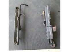 トヨタ MR-2/SW20 純正オプション レカロ用シートレール 助手席側/LH側