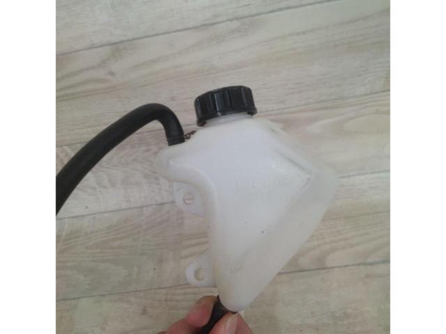 KAWASAKI (Kawasaki)
KLX250
Genuine
Radiator reservoir tank