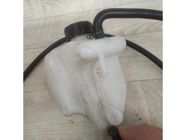 KAWASAKI (Kawasaki)
KLX250
Genuine
Radiator reservoir tank