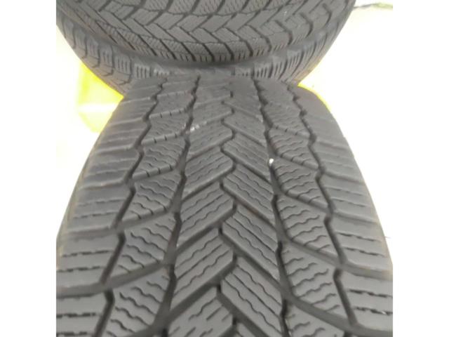 HOT
STUFF
G.speed+MICHELIN
X-ICE
SNOW
SUV