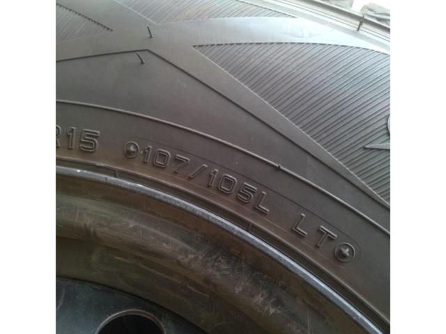 トヨタ 200系ハイエース 純正 スチールホイール+DUNLOP WINTERMAXX SV01