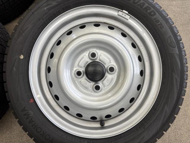 ダイハツ 純正 スチールホイール + YOKOHAMA ice GUARD iG70