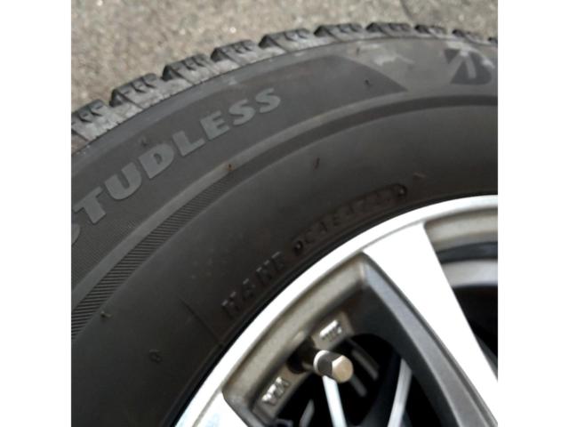 HOT STUFF Exceeder+BRIDGESTONE BLIZZAK VRX2