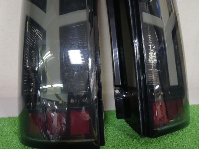メーカー不明 LEDテールレンズ