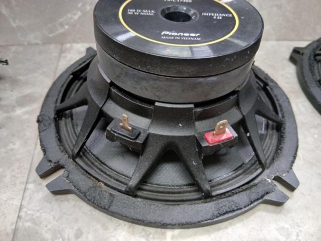 carrozzeria TS-C1730S(ミッド・ネットワーク)+TS-T730Ⅱ(ツィーター)