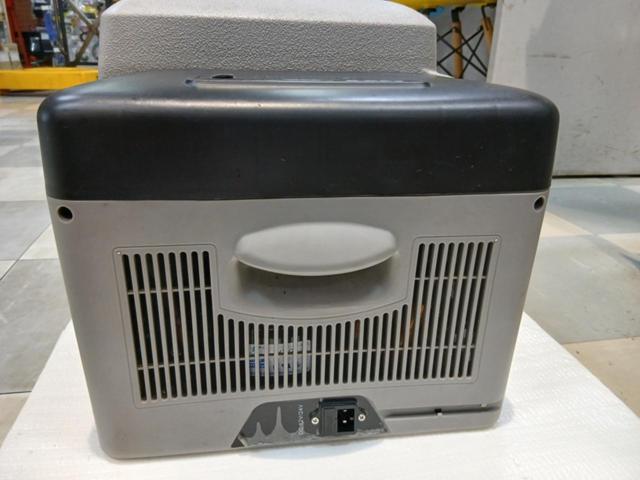 アイリスオーヤマ 車載対応冷蔵冷凍庫 PCR-20U