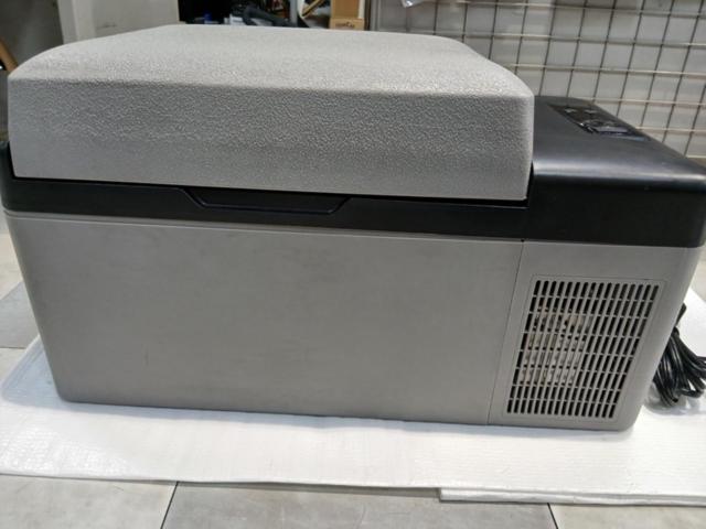 アイリスオーヤマ 車載対応冷蔵冷凍庫 PCR-20U