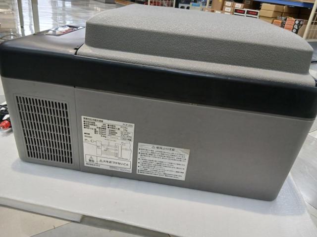 アイリスオーヤマ 車載対応冷蔵冷凍庫 PCR-20U