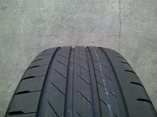BRIDGESTONE ALENZA 001