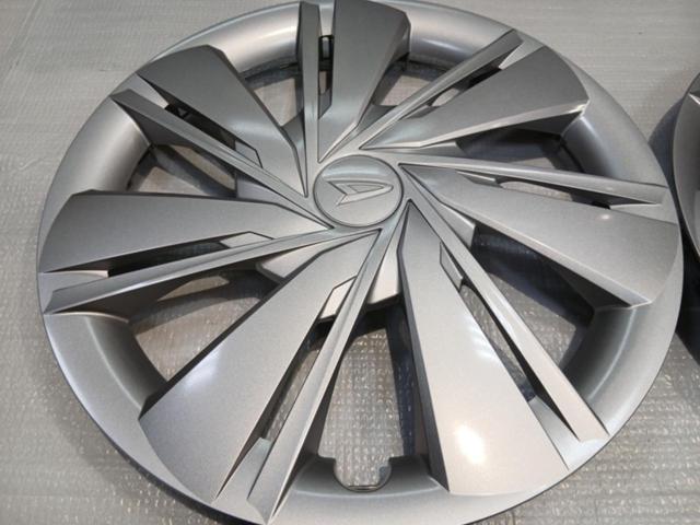 Daihatsu genuine
Genuine Mira e:S 14-inch wheel caps