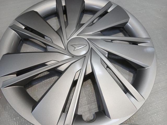 Daihatsu genuine
Genuine Mira e:S 14-inch wheel caps