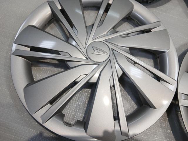 Daihatsu genuine
Genuine Mira e:S 14-inch wheel caps