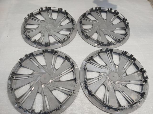 Daihatsu genuine
Genuine Mira e:S 14-inch wheel caps