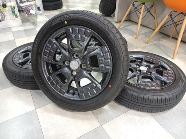 Mitsubishi genuine
Delica Mini genuine wheels
+
DUNLOP
ENASAVE
EC300 +