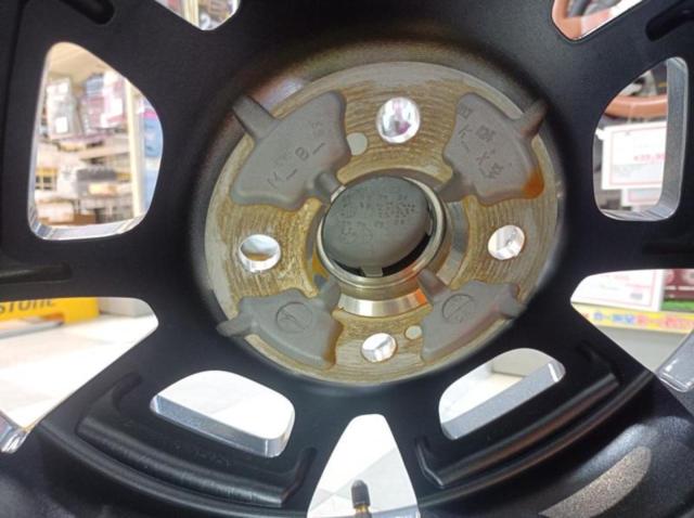 Mitsubishi genuine
Delica Mini genuine wheels
+
DUNLOP
ENASAVE
EC300 +
