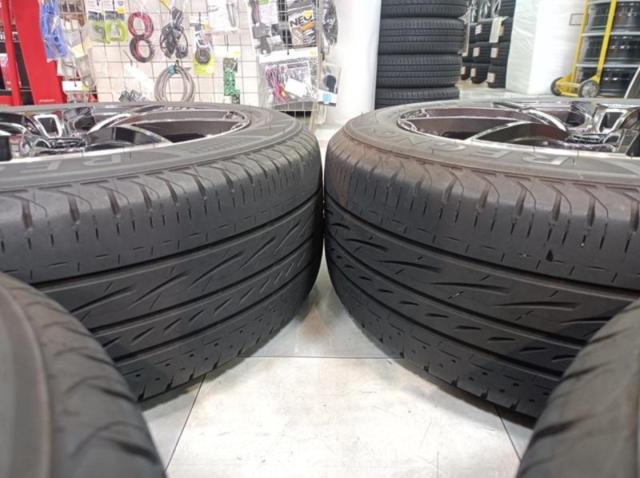 RAYS
GramLIGHTS
57FXZ
+
BRIDGESTONE
REGNO
GRVⅡ