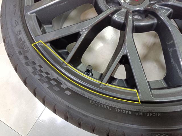スバル純正 VAB WRX STI Type S後期純正 + MICHELIN PILOT SPORT5