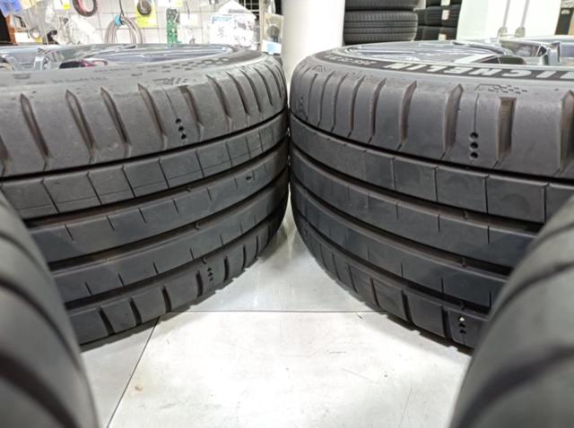 スバル純正 VAB WRX STI Type S後期純正 + MICHELIN PILOT SPORT5