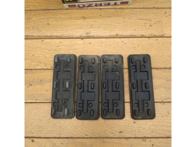 TERZO(テルッツォ) ルーフオン用オルダーセット 品番:EH26