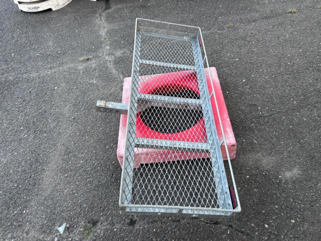 メーカー不明 ヒッチカーゴ ※跳ね上げ不可タイプ