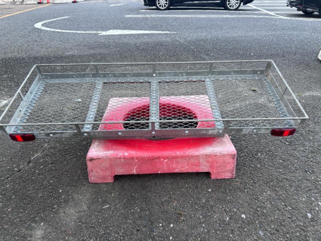 メーカー不明 ヒッチカーゴ ※跳ね上げ不可タイプ