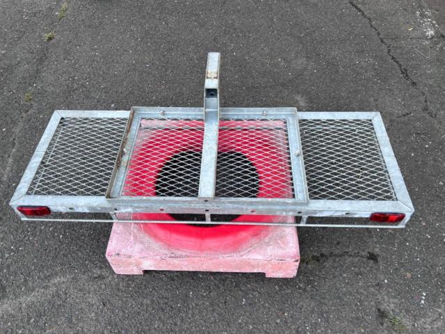 メーカー不明 ヒッチカーゴ ※跳ね上げ不可タイプ