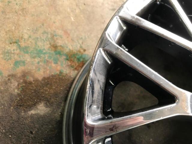 無限 XJ 4/4