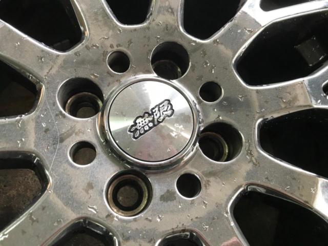 無限 XJ 4/4