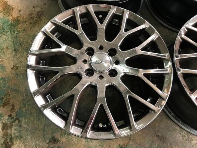 無限 XJ 4/4