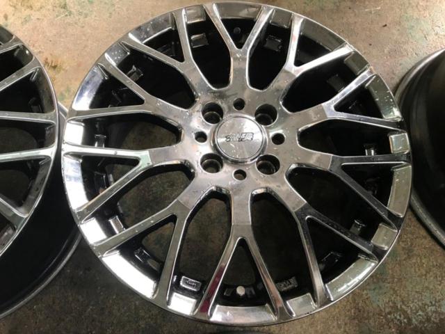 無限 XJ 4/4