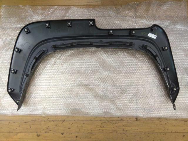 MITSUBISHI トライトン/LC2T 純正オーバーフェンダー 4分割