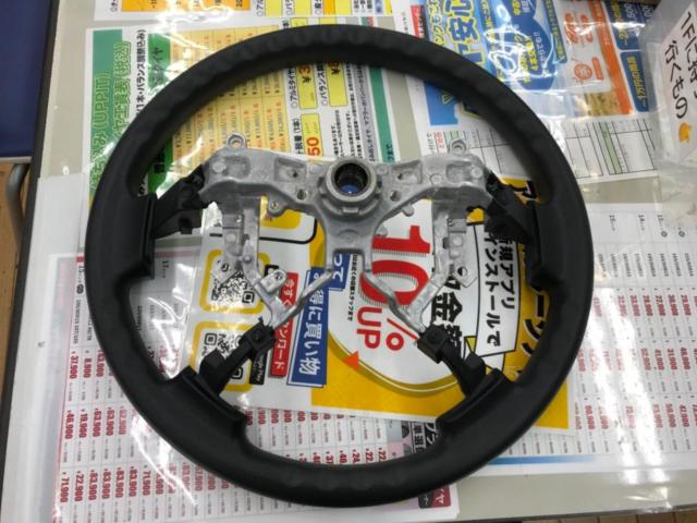 TOYOTA(トヨタ) ハイエース純正 ウレタンハンドル