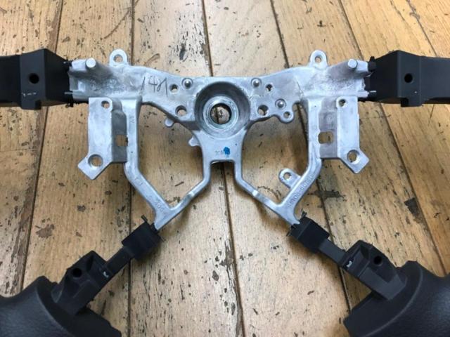 TOYOTA(トヨタ) ハイエース純正 ウレタンハンドル
