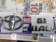 TOYOTA ハイエース純正 エンブレム