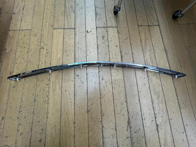 SUZUKI(スズキ) 純正ボンネットメッキモール DA64W系エブリィ