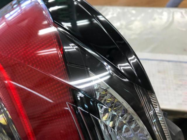 TOYOTA アクア純正 テールライト RH