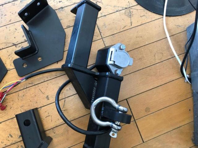 メーカーフメイ ヒッチメンバー 【ハイゼットカーゴ】