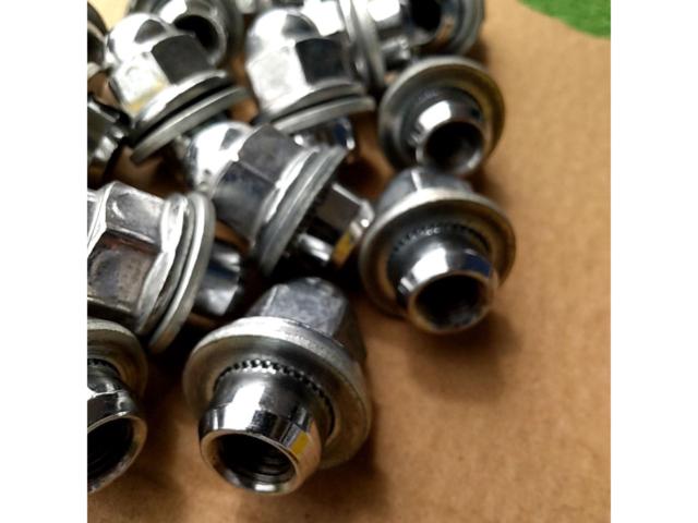 Mitsubishi genuine
Taira-za nut
20-piece set